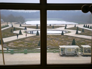 Versailles gardens - definitely enjoying gorgeous views more from inside the warm palace... 